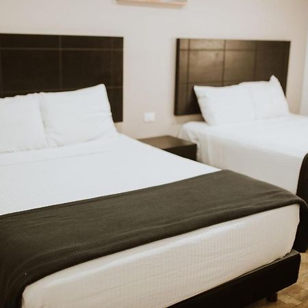 Hotel Capital Frontera Monclova Exteriér fotografie